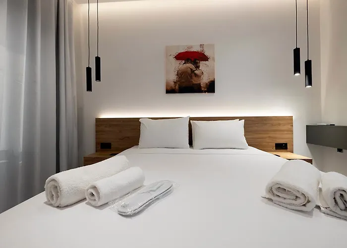 Akira Apartment *